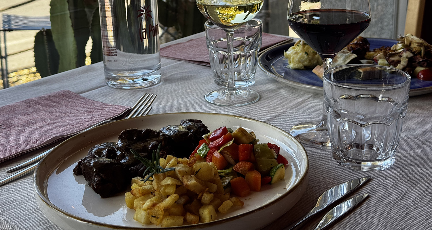 Photos de l'intérieur du Ristorante La Palma à Andora