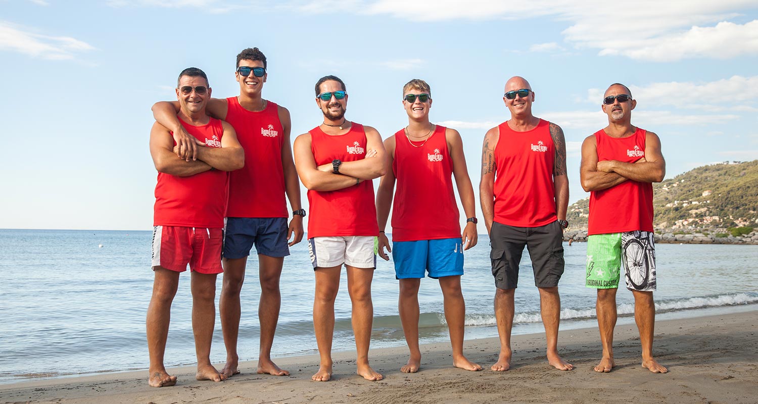 Foto dello staff dei Bagni Europa - S. Ambrogio di Andora